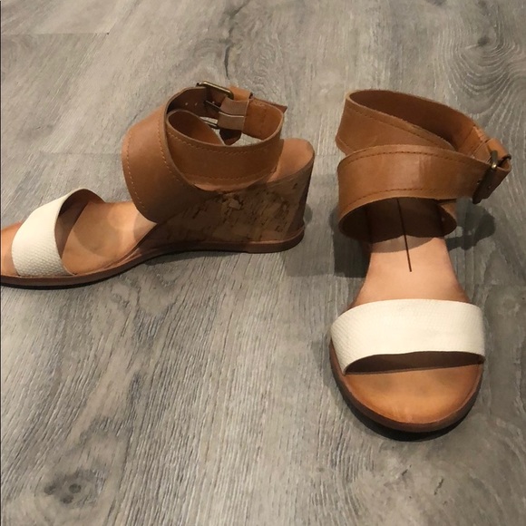 Dolce Vita Shoes - Dolce Vita Sandals/ wedges